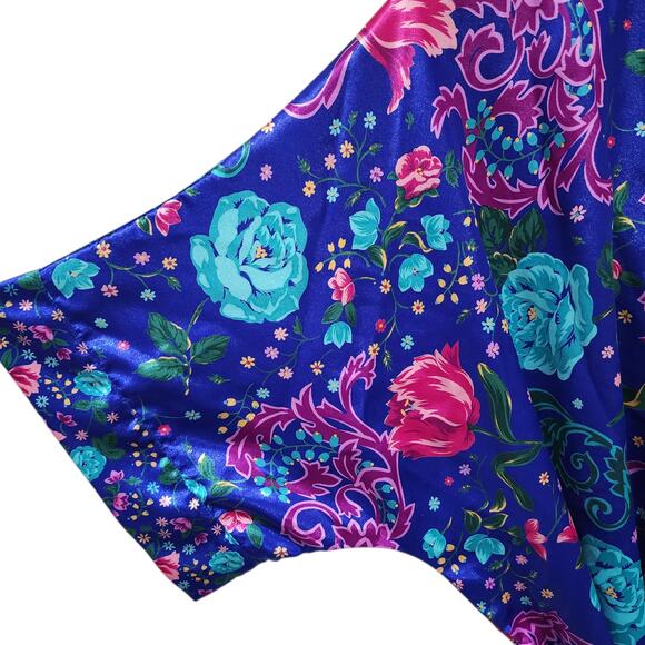 Vintage Robe Satin - Picture 3 of 6